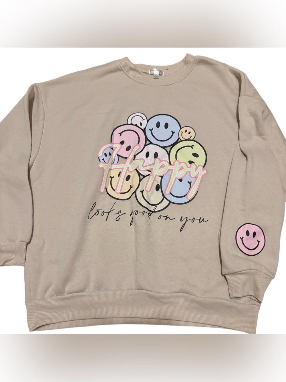 Happy Smiley Graphic Crewneck Sweater -⭐️NWT⭐️